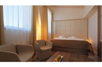 Čekija Hotel Mladé Buky, Eksterjeras